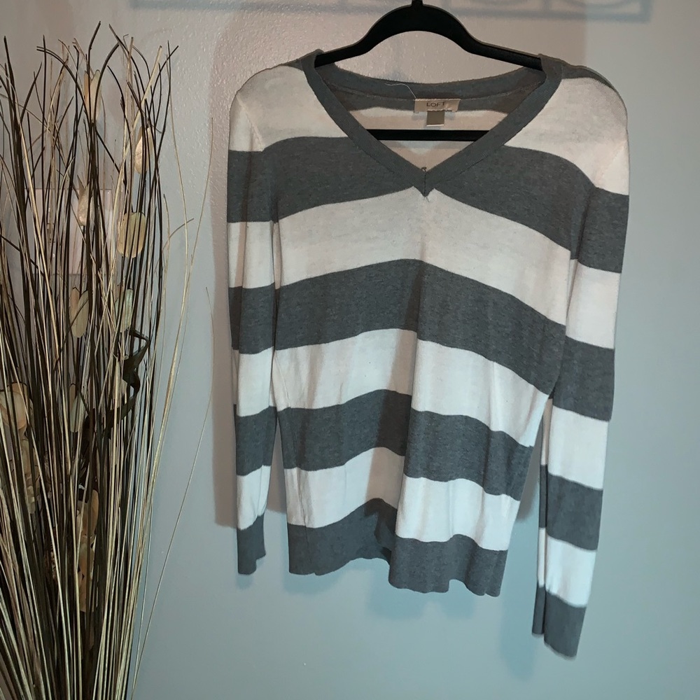 Long sleeve sweater